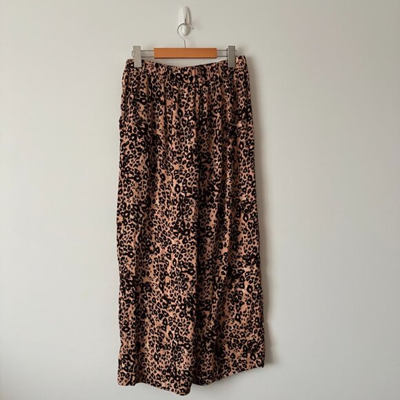 Aritzia Wilfred High Rise Faun Wide Leg Leopard Print Pants Size Medium - Picture 6 of 8